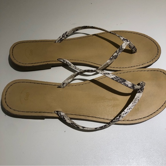 Gap Snakeskin Print flip flop Sandals size 9 - Picture 2 of 5